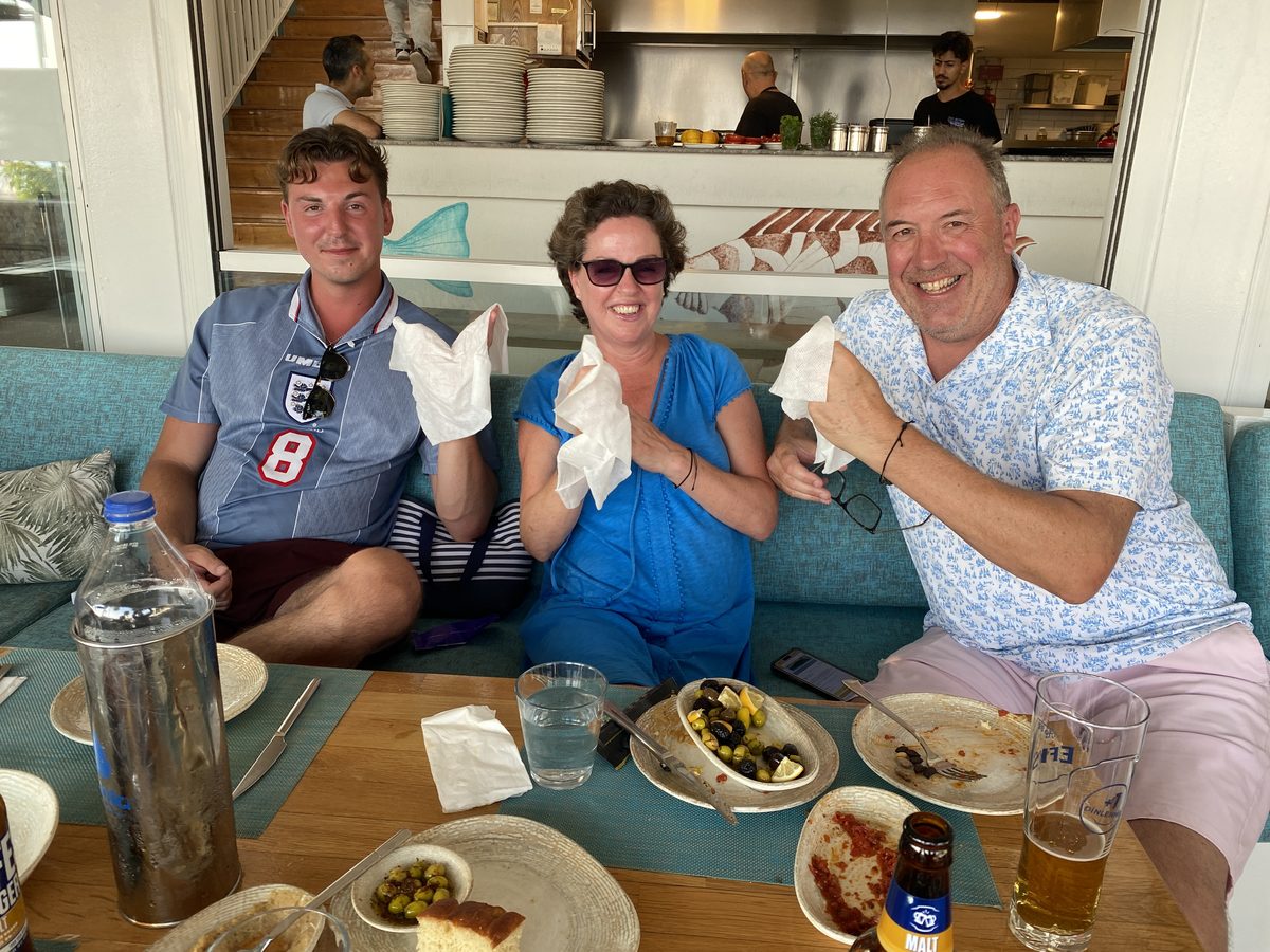The Slingsby family using Luxium Sport towels after a meal out